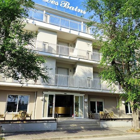 Hotel Des Bains Cattolica Exteriör bild